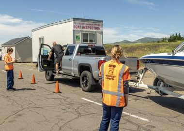 AIS inspection station near Ashland Oregon