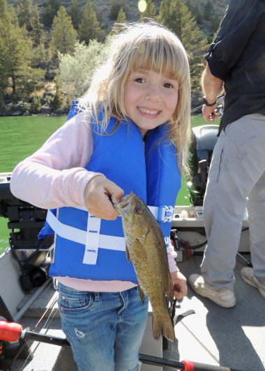 080318_kids fishing_lake_billy_chinook_bass_gary_lewis_odfw