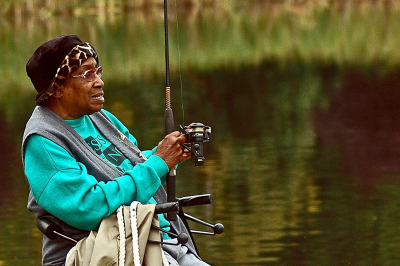 mminnie_brown_fishing_veronia_pond_rick_swart_odfw